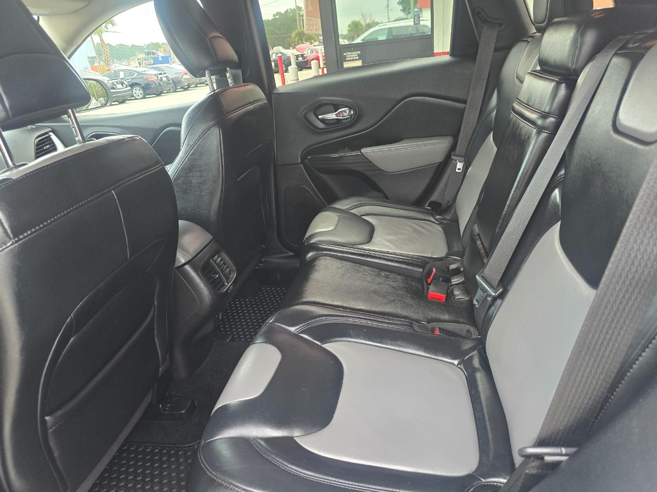 Jeep Cherokee 4WD 4dr Limited 2014