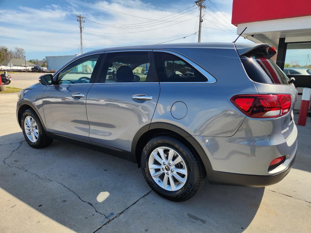 Kia Sorento L FWD 2019