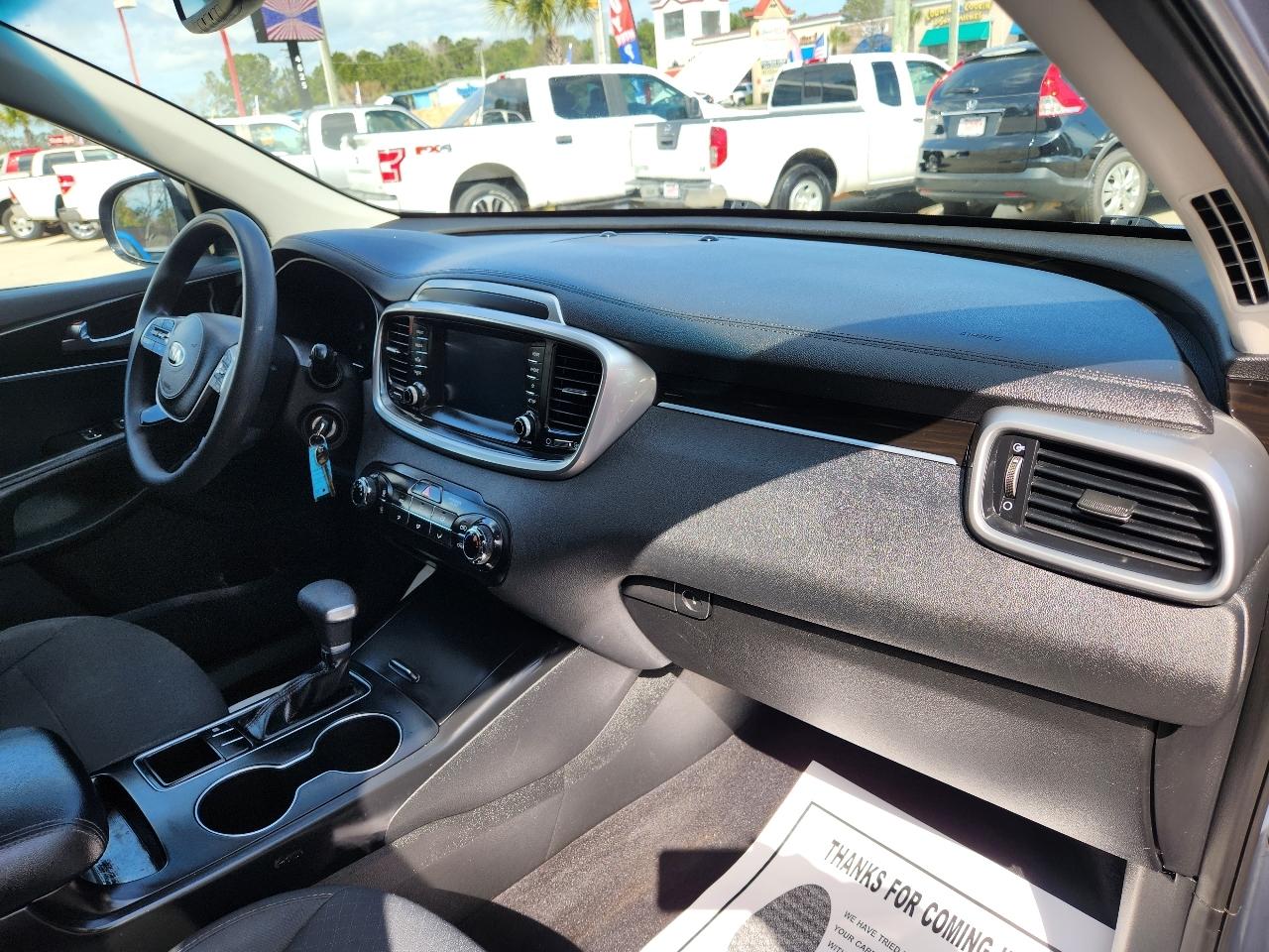 Kia Sorento L FWD 2019