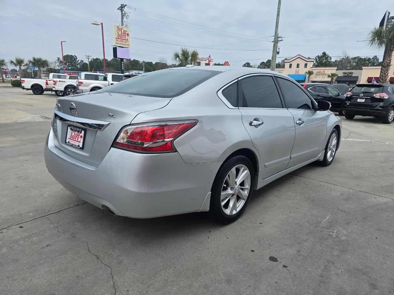 Nissan Altima 4dr Sdn I4 2.5 SL 2015