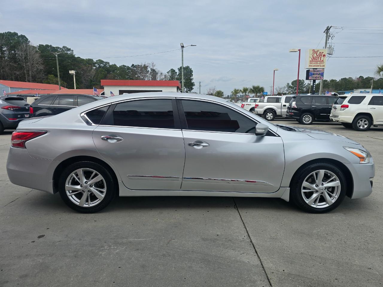 Nissan Altima 4dr Sdn I4 2.5 SL 2015