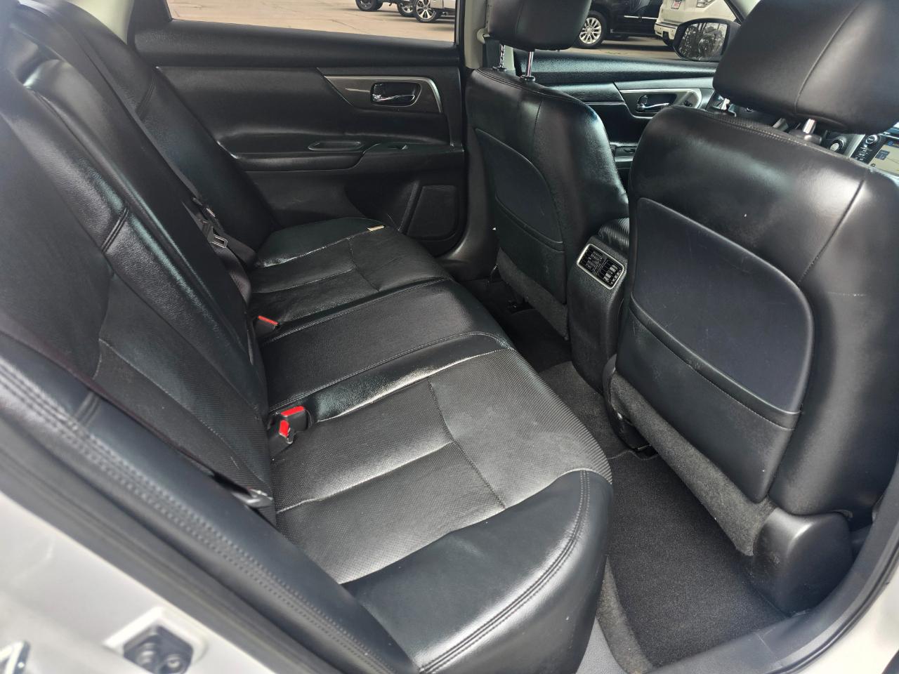 Nissan Altima 4dr Sdn I4 2.5 SL 2015