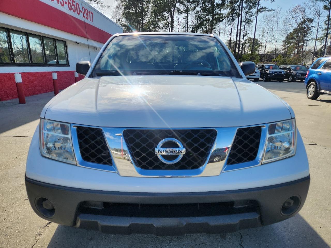 Nissan Frontier XE King Cab I4 Auto 2WD 2006