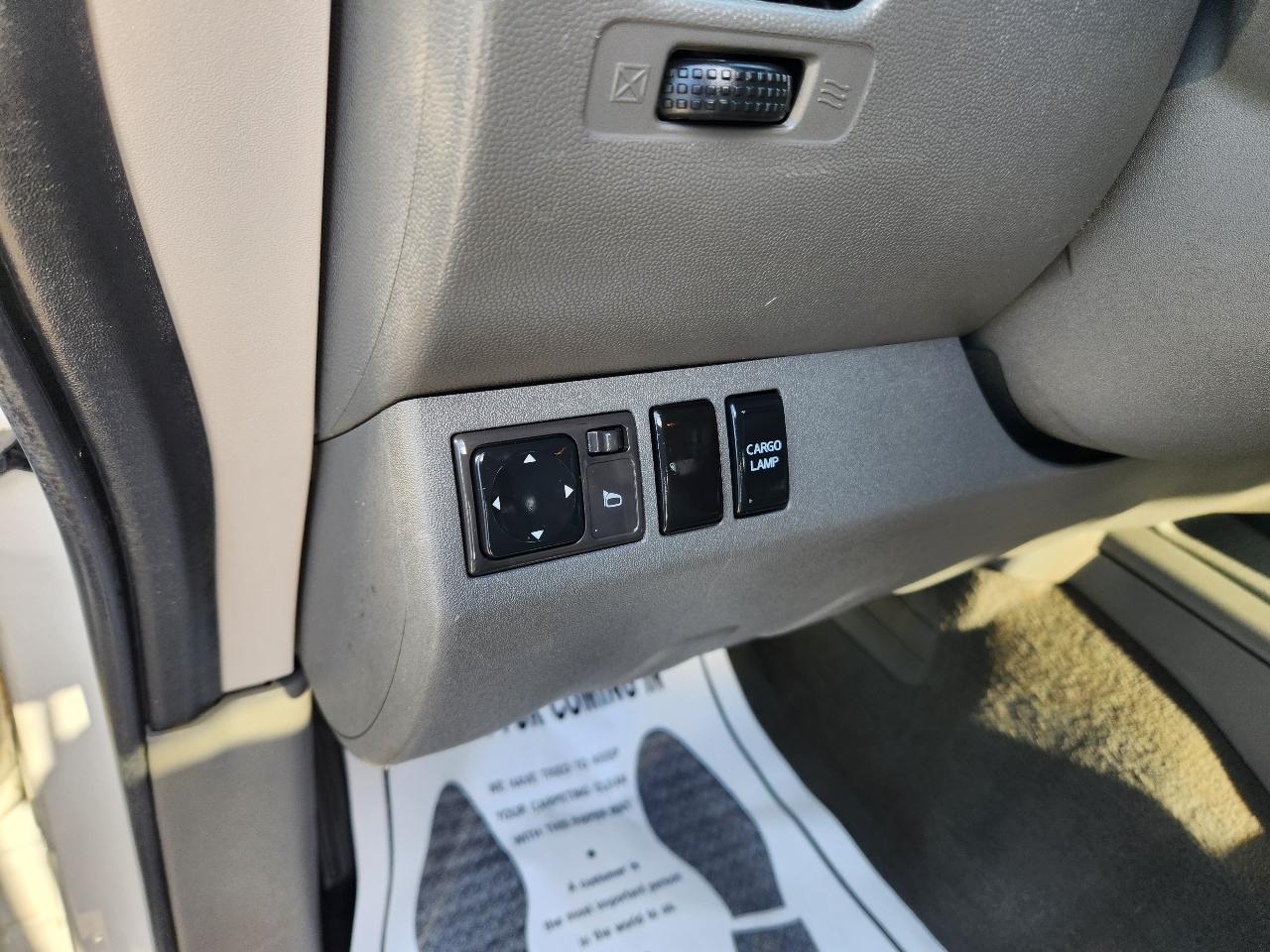 Nissan Frontier XE King Cab I4 Auto 2WD 2006