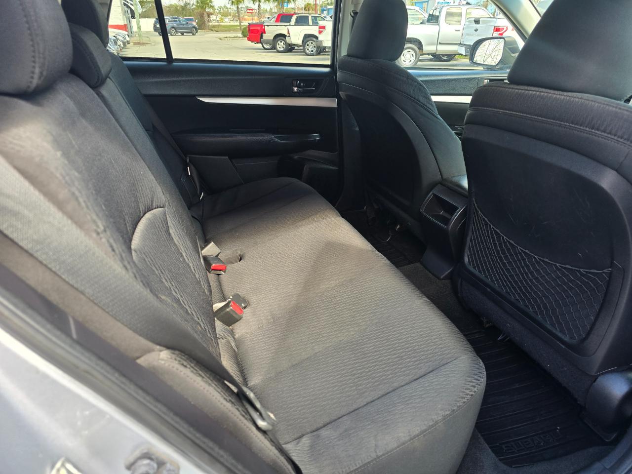 Subaru Outback 4dr Wgn H4 Auto 2.5i Premium 2012