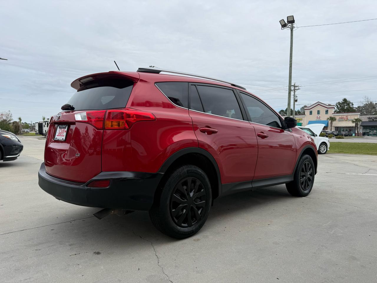 Toyota RAV4 FWD 4dr LE (Natl) 2015