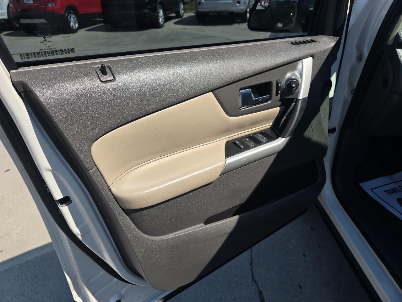 Ford Edge 4dr SE FWD 2013