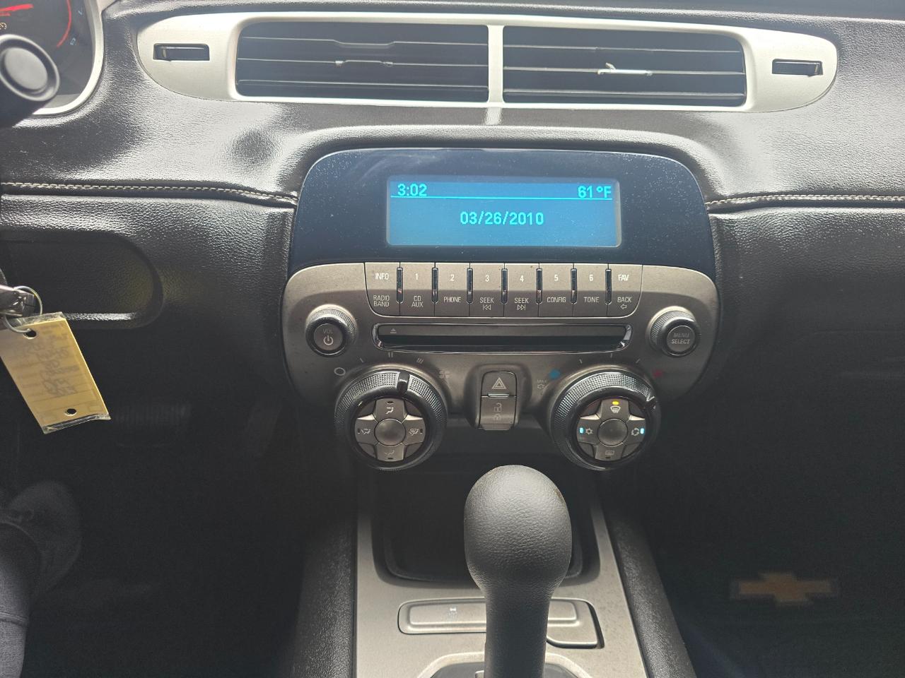 Chevrolet Camaro 2dr Cpe 1LT 2012