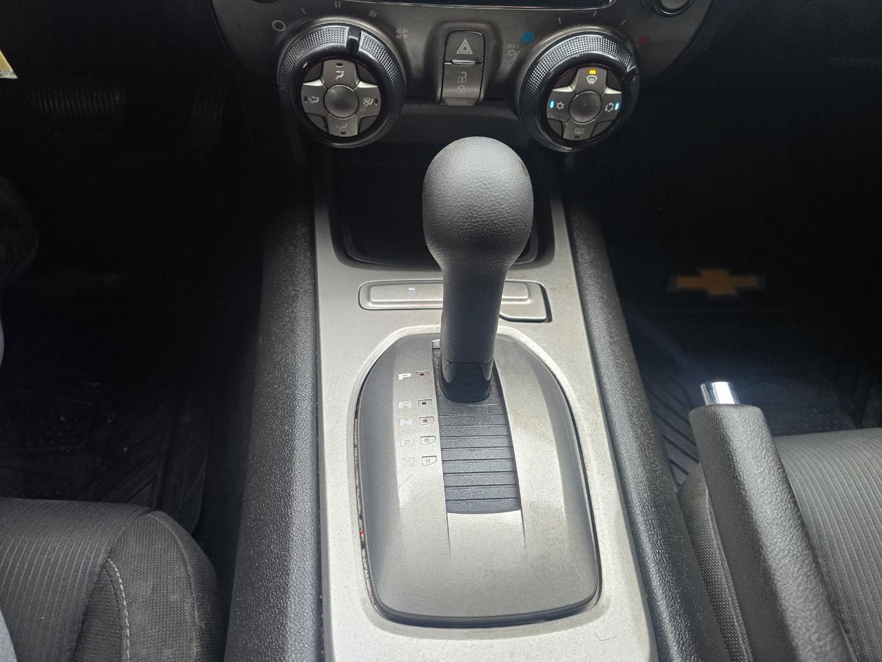 Chevrolet Camaro 2dr Cpe 1LT 2012