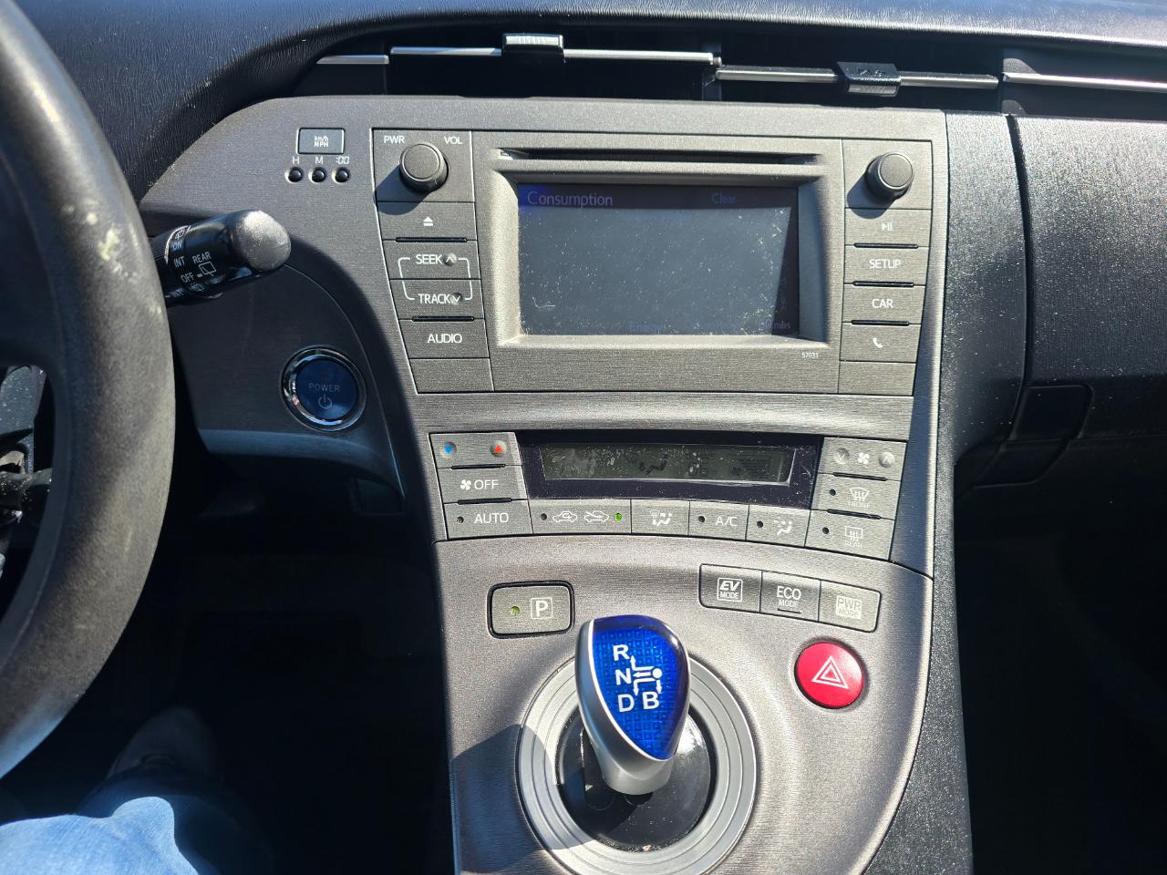 Toyota Prius 5dr HB Three (Natl) 2014