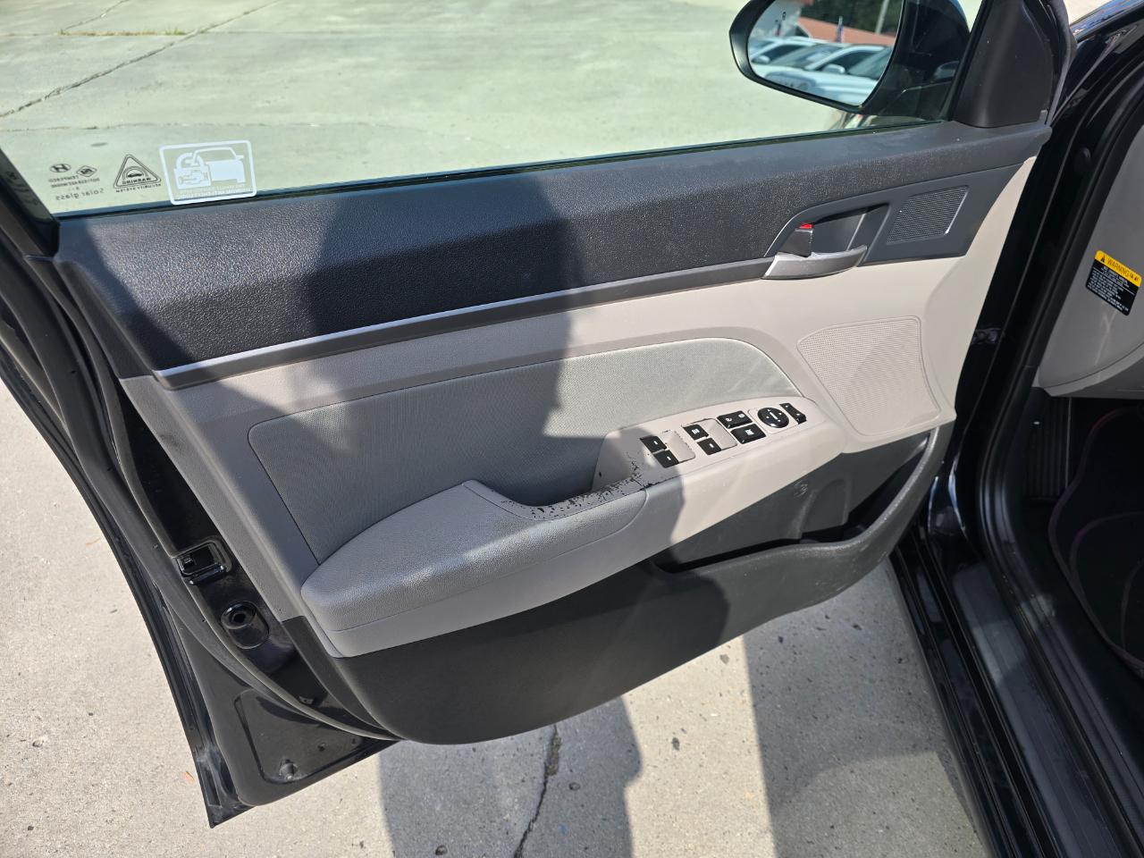 Hyundai Elantra Value Edition Auto 2018