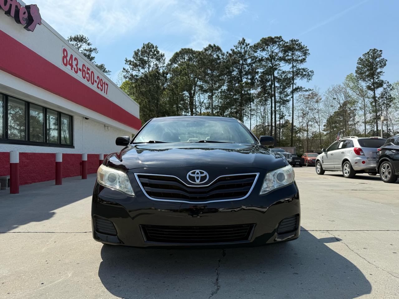 Toyota Camry 4dr Sdn LE Auto 2011