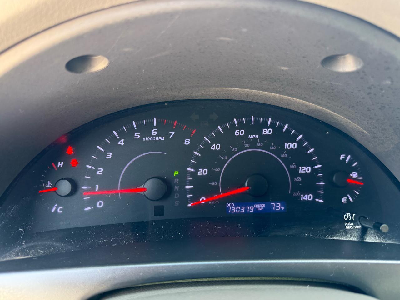 Toyota Camry 4dr Sdn LE Auto 2011