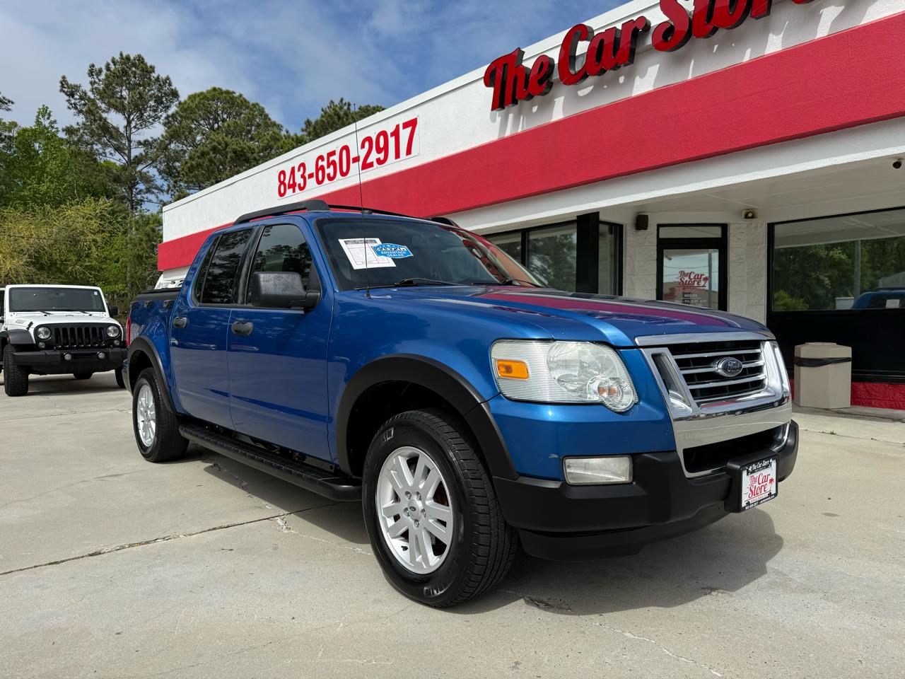 Ford Explorer Sport Trac RWD 4dr XLT 2010