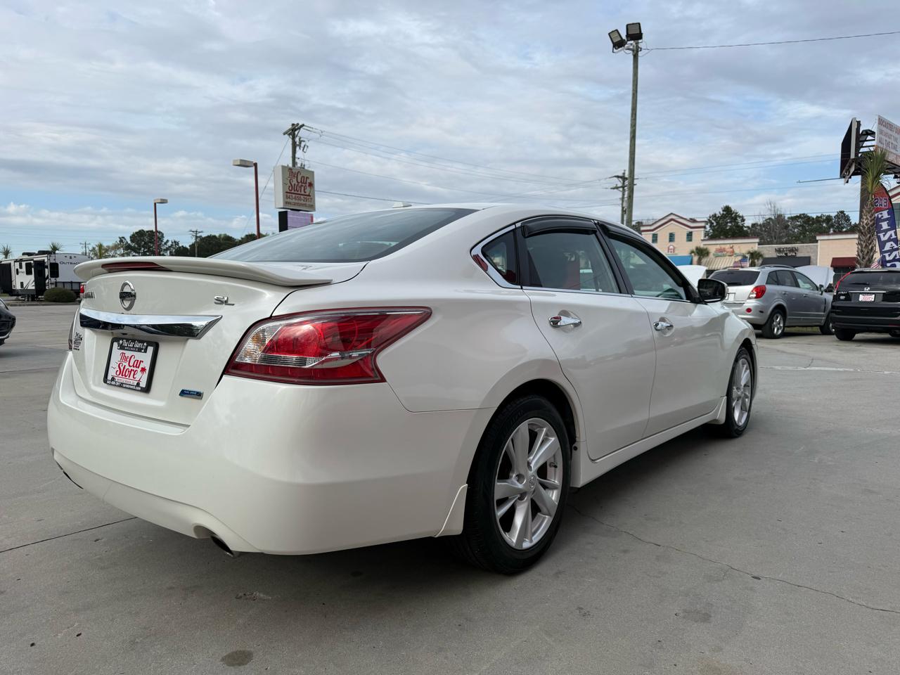 Nissan Altima 4dr Sdn I4 2.5 SL 2013