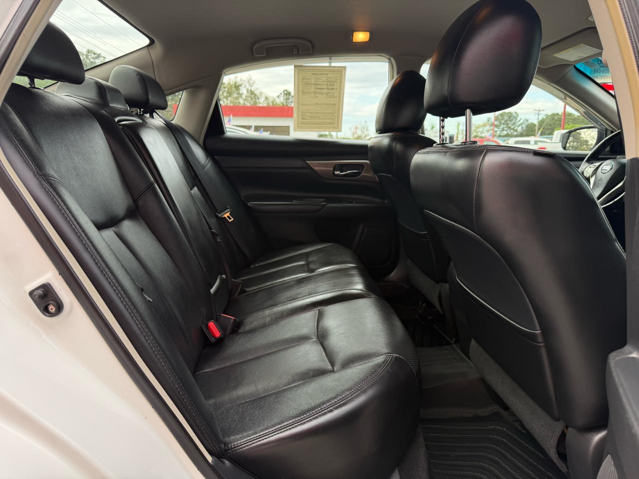 Nissan Altima 4dr Sdn I4 2.5 SL 2013