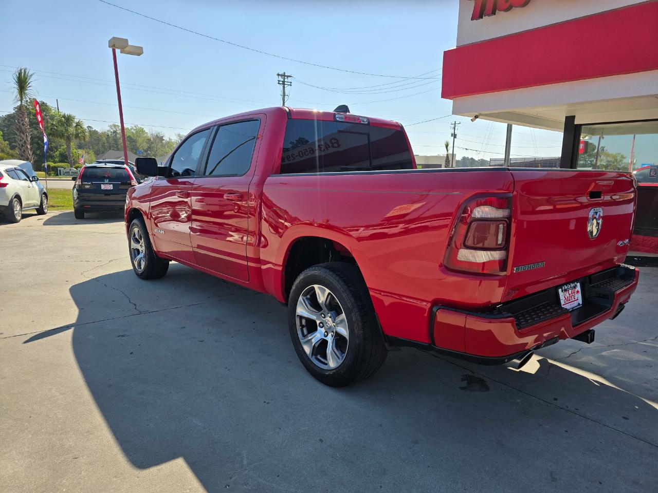 RAM 1500 Big Horn/Lone Star 4x4 Crew Cab 5'7" Box 2019