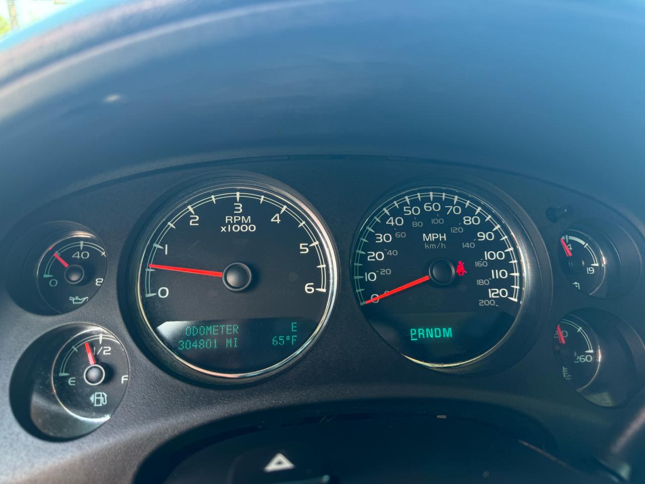 Chevrolet Tahoe 2WD 4dr 1500 LT 2012