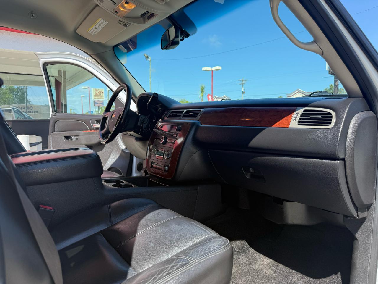 Chevrolet Tahoe 2WD 4dr 1500 LT 2012