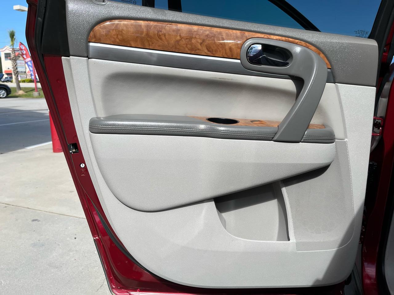 Buick Enclave AWD 4dr CXL-1 2011