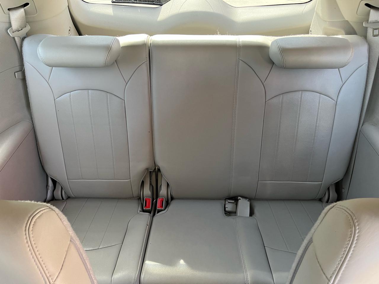 Buick Enclave AWD 4dr CXL-1 2011