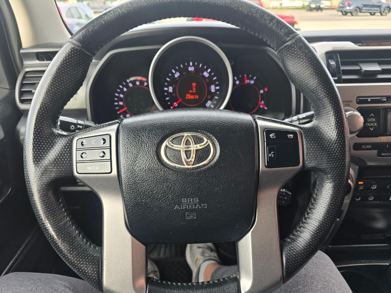 Toyota 4Runner 4WD 4dr V6 Trail (Natl) 2010