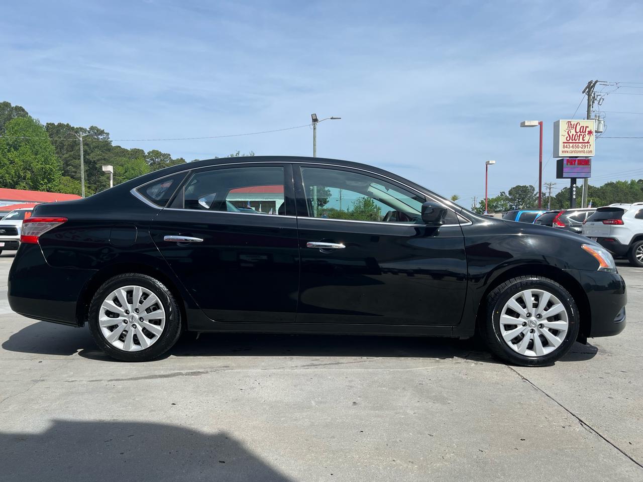 Nissan Sentra 4dr Sdn I4 CVT S 2014