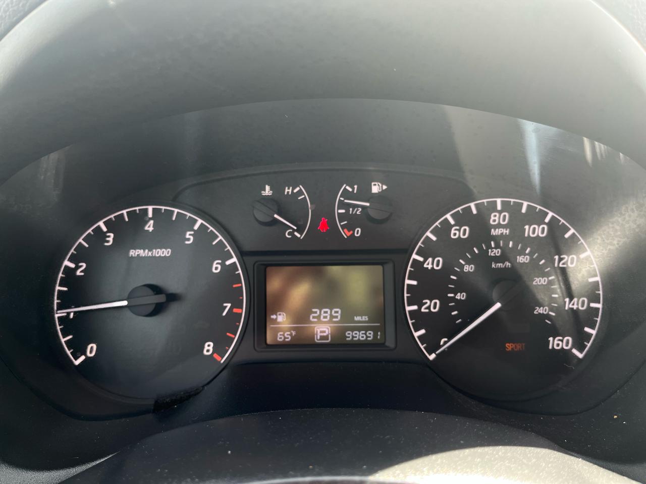 Nissan Sentra 4dr Sdn I4 CVT S 2014