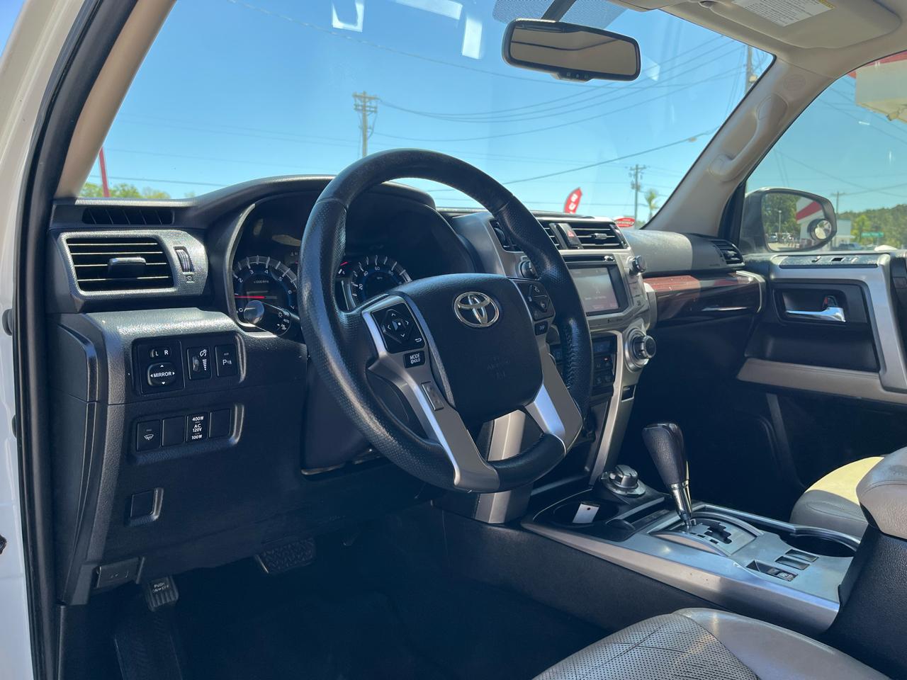 Toyota 4Runner 4WD 4dr V6 Limited (Natl) 2015