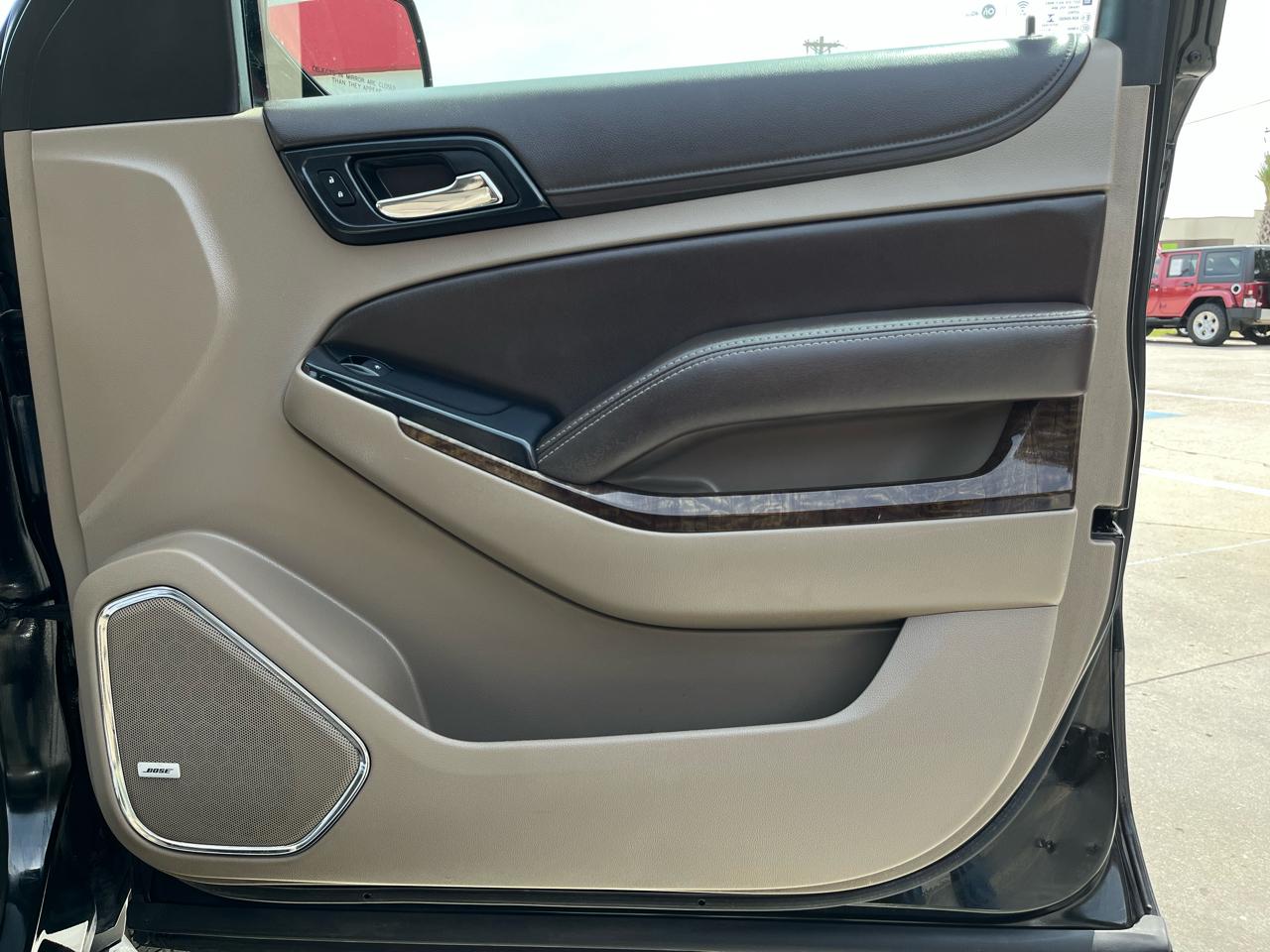 Chevrolet Tahoe 4WD 4dr LT 2017