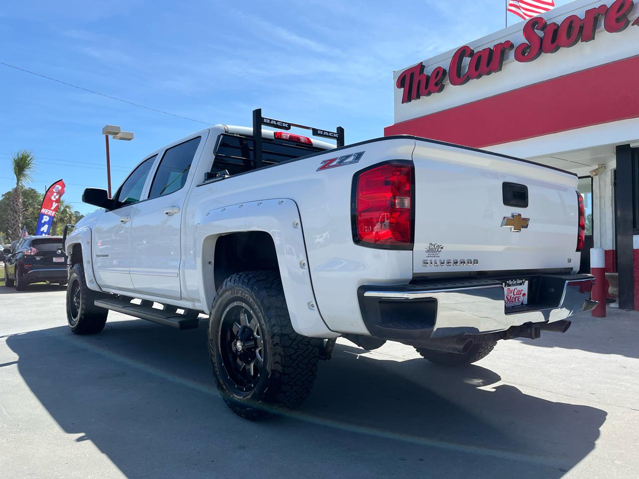 Chevrolet Silverado 1500 4WD Crew Cab 143.5" LT w/2LT 2015