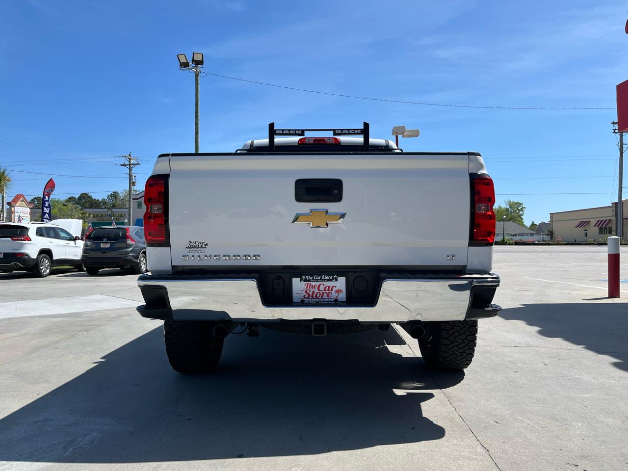 Chevrolet Silverado 1500 4WD Crew Cab 143.5" LT w/2LT 2015