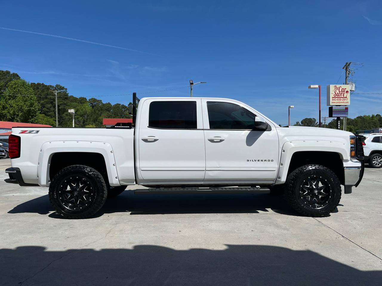 Chevrolet Silverado 1500 4WD Crew Cab 143.5" LT w/2LT 2015