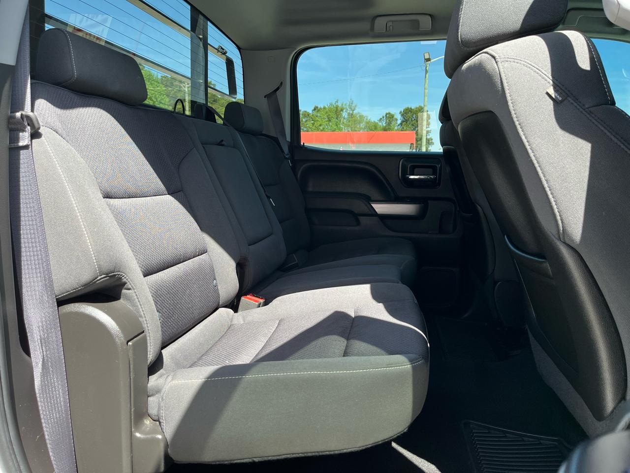 Chevrolet Silverado 1500 4WD Crew Cab 143.5" LT w/2LT 2015