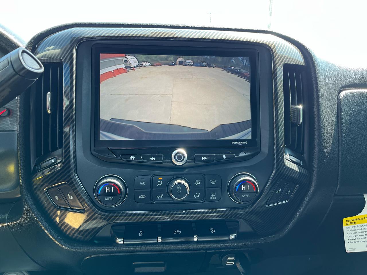 Chevrolet Silverado 1500 4WD Crew Cab 143.5" LT w/2LT 2015