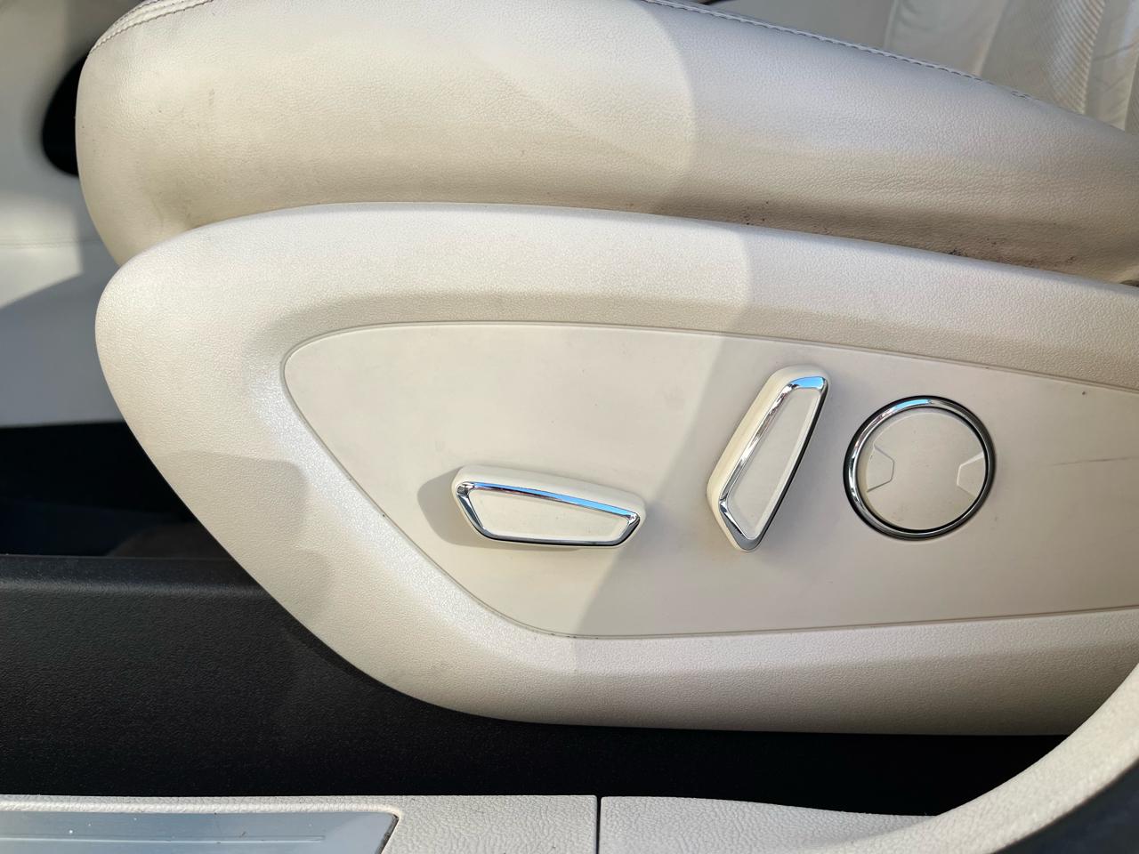 Lincoln MKC FWD 4dr Select 2016