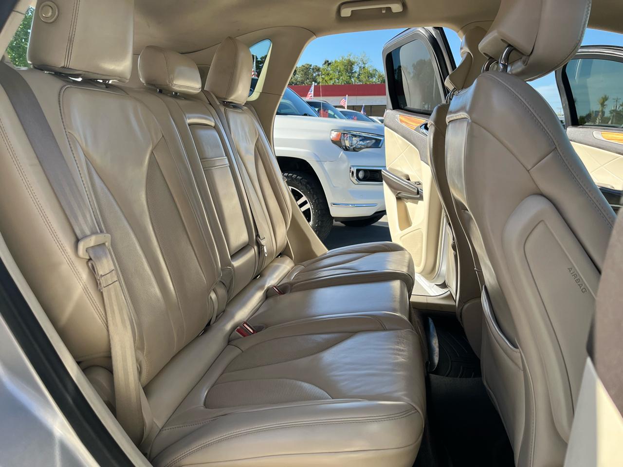 Lincoln MKC FWD 4dr Select 2016