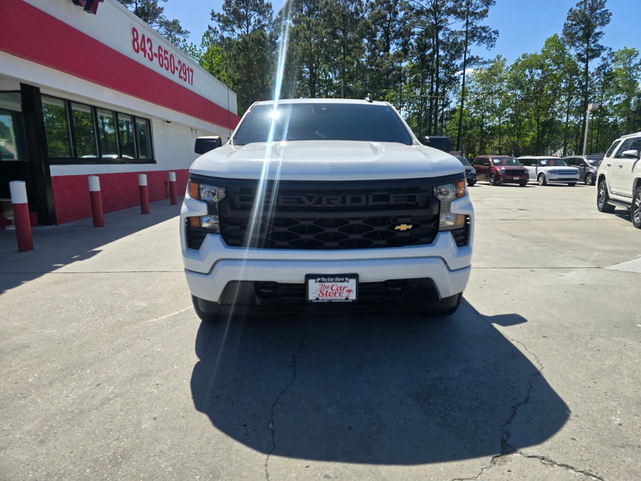 Chevrolet Silverado 1500 4WD Crew Cab 147" Custom 2022