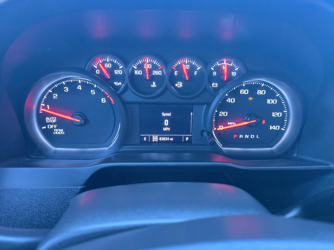 Chevrolet Silverado 1500 4WD Crew Cab 147" Custom 2022