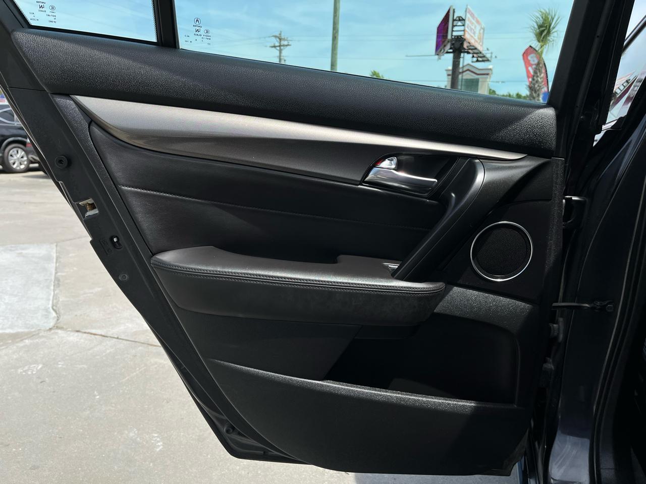 Acura TL 4dr Sdn Auto 2WD Tech 2012