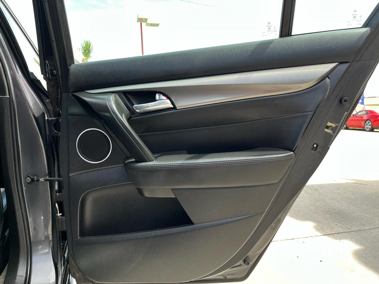 Acura TL 4dr Sdn Auto 2WD Tech 2012