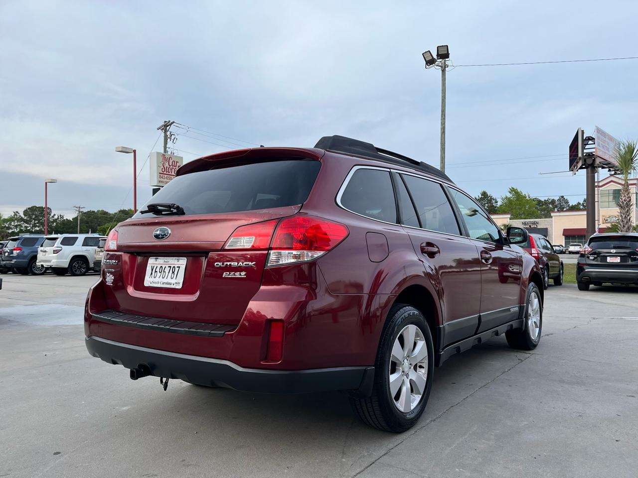 Subaru Outback 4dr Wgn H4 Auto 2.5i Limited Pwr Moon 2011