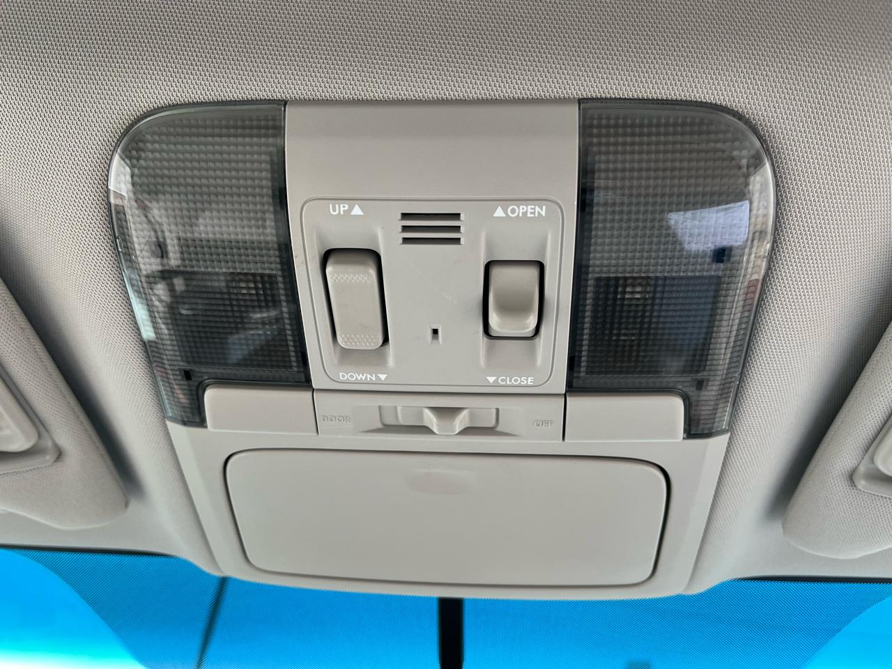 Subaru Outback 4dr Wgn H4 Auto 2.5i Limited Pwr Moon 2011