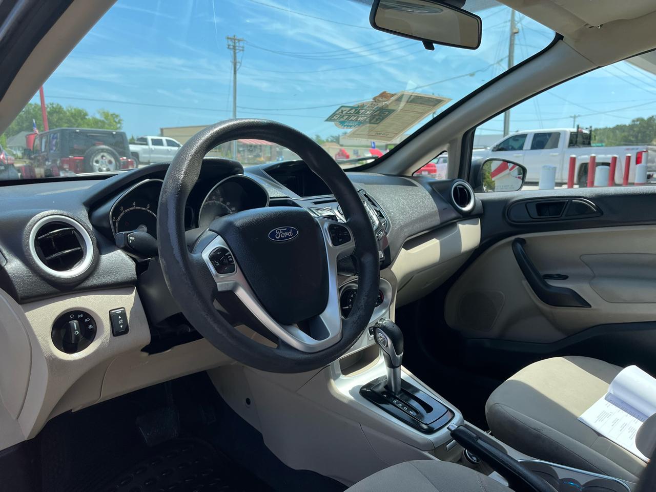 Ford Fiesta SE Sedan 2018