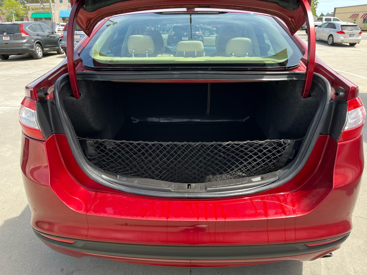 Ford Fusion 4dr Sdn SE FWD 2015