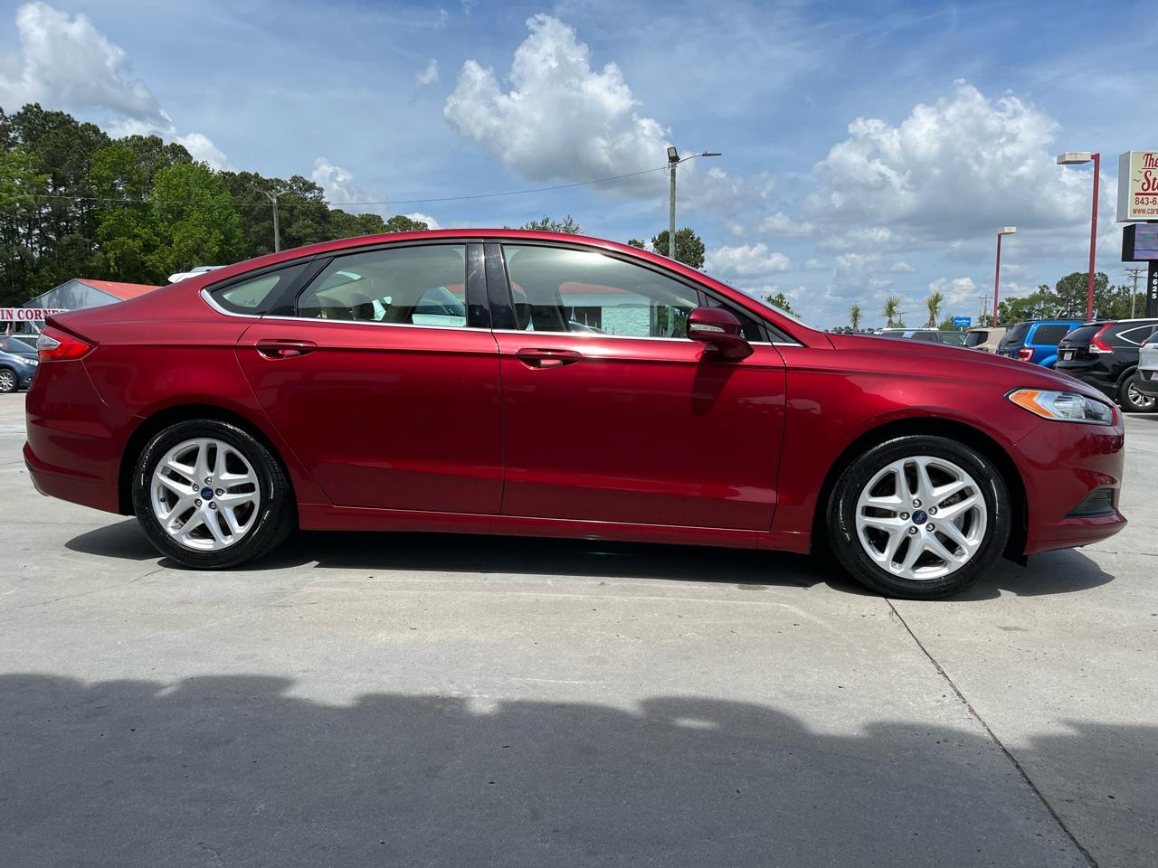 Ford Fusion 4dr Sdn SE FWD 2015