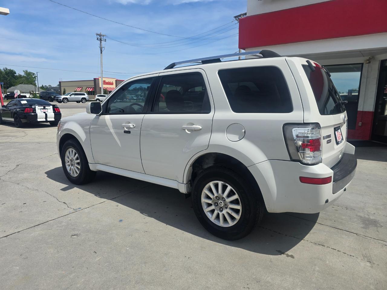 Mercury Mariner FWD 4dr Premier 2011