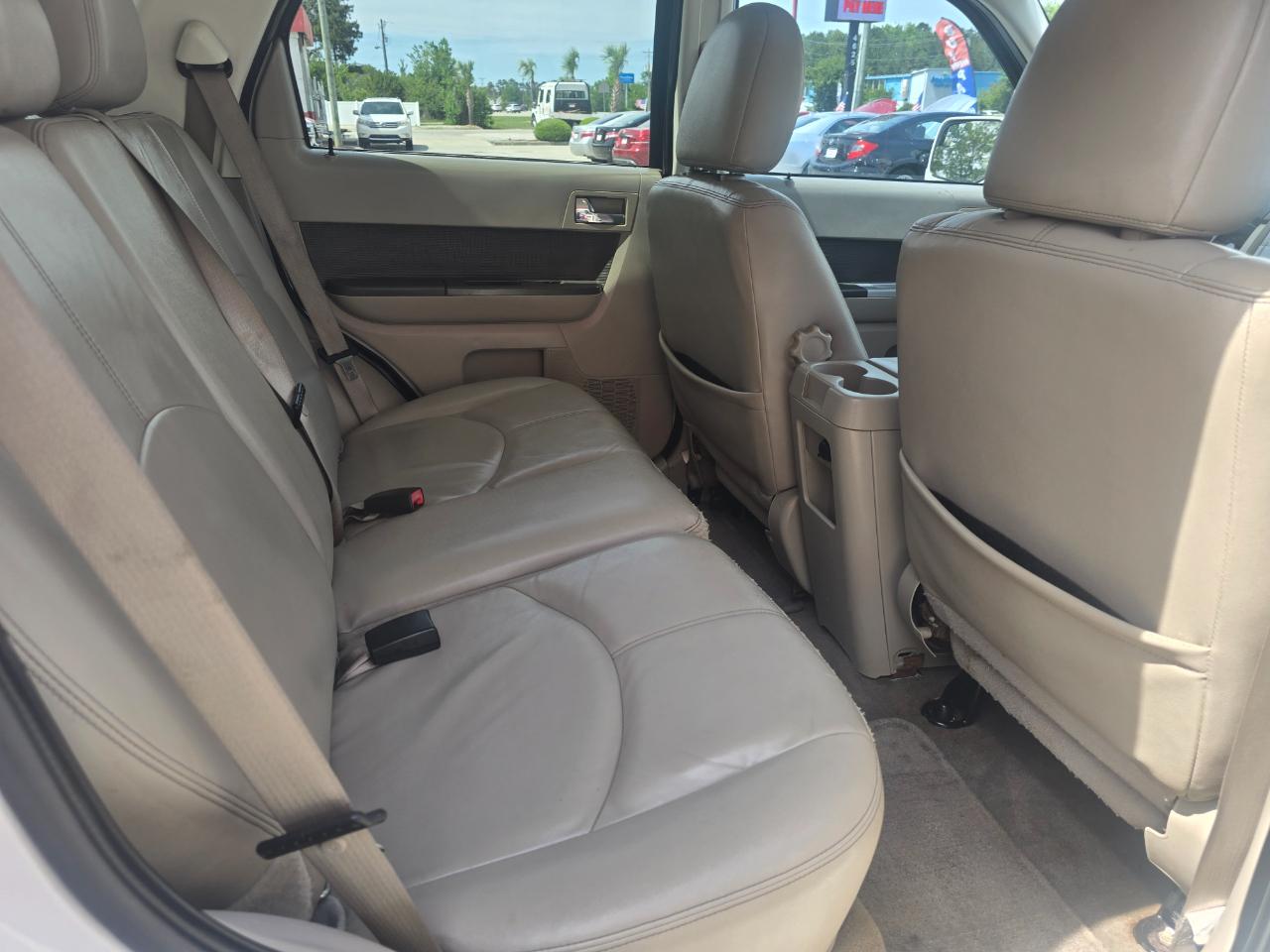 Mercury Mariner FWD 4dr Premier 2011