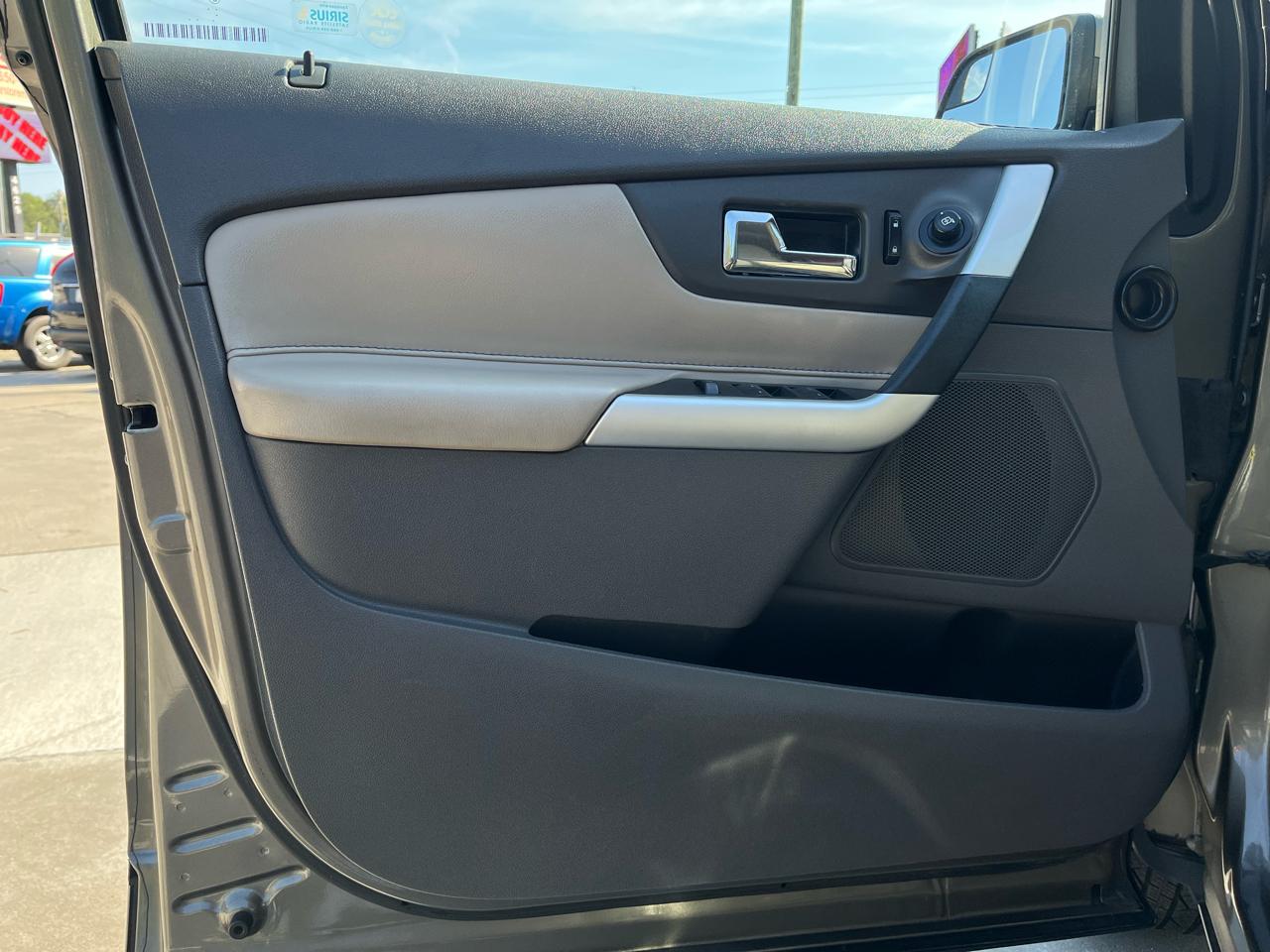 Ford Edge 4dr Limited FWD 2013