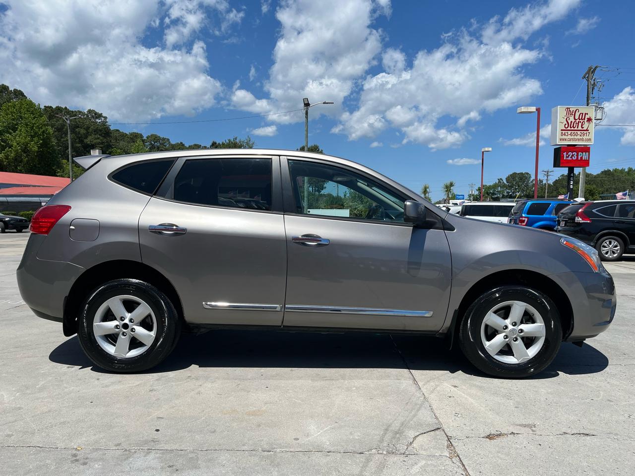 Nissan Rogue FWD 4dr S 2013